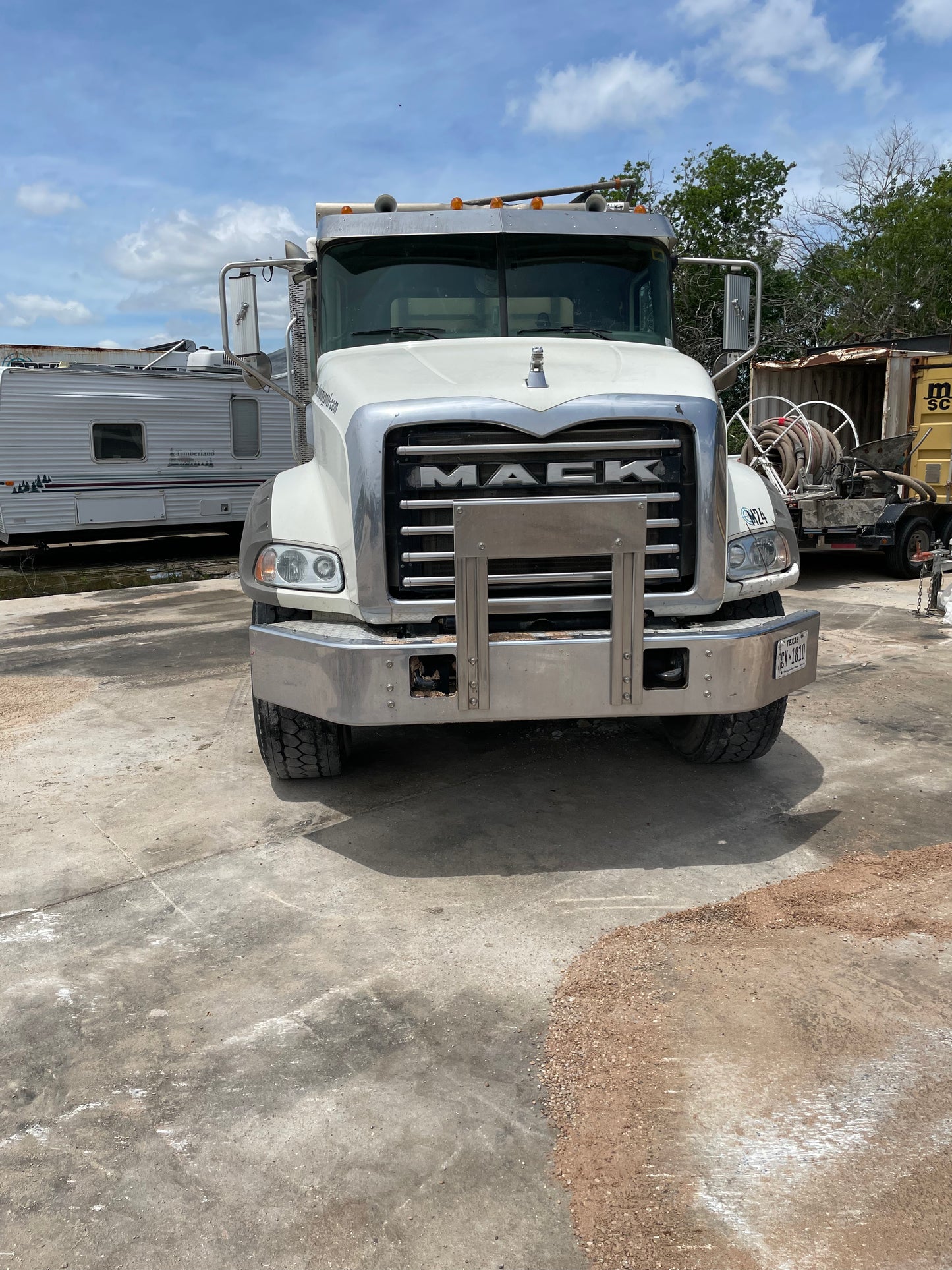2021 Mack Granite With Frac Gunite Mixer