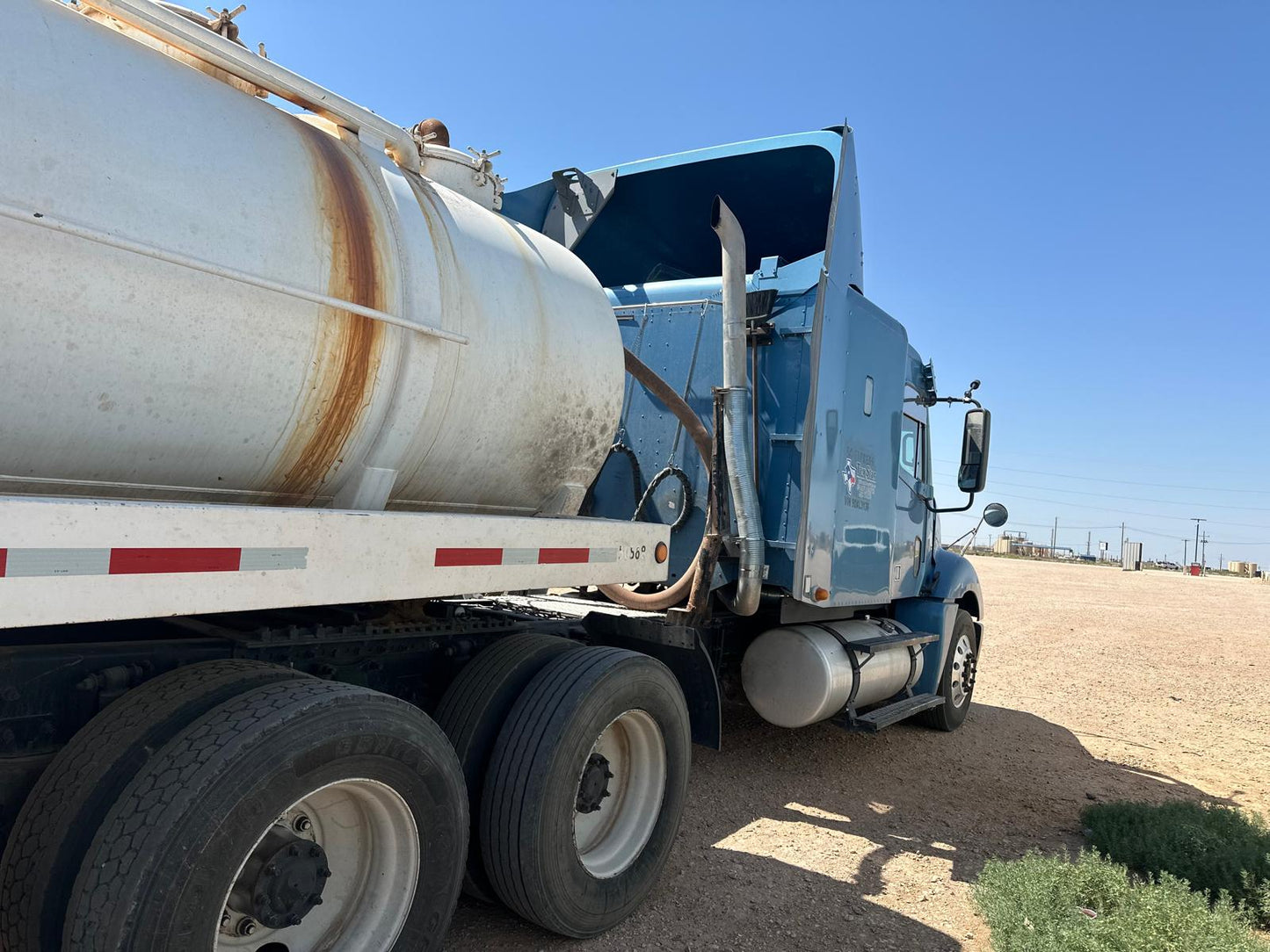2009 Freightliner 14.0 L Eaton 13 speed