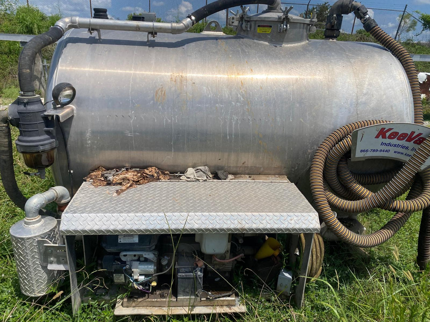 2022 950 Gallon KeeVac Vacuum Tank