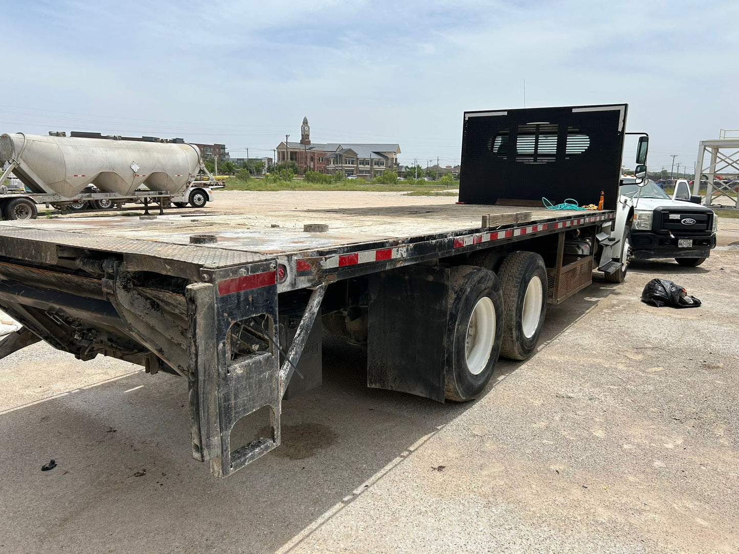 2015 Freightliner M2 106 Medium Duty Flat Bed Truck