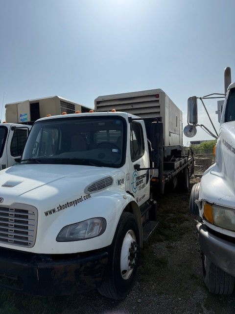 2016 Freightliner M2 106 Medium Duty Flatbed Truck