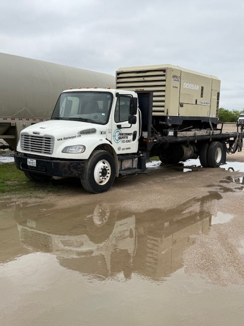 Freightliner M2 Flatbed & Doosan