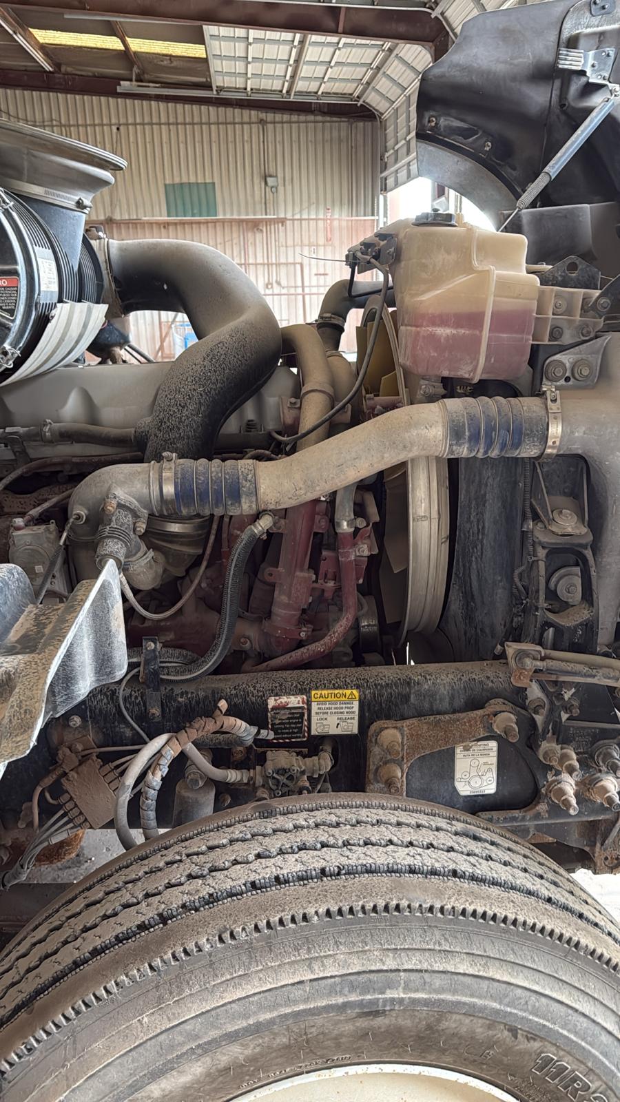 2011 Mack Granite GU713
