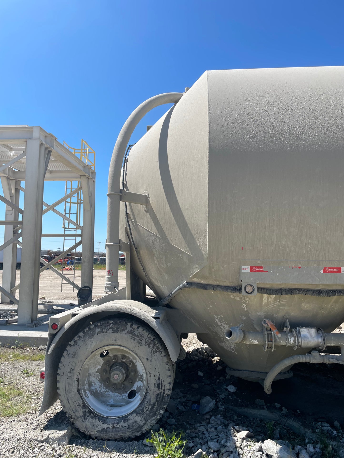 Heco Low Profile Portable Cement Pig