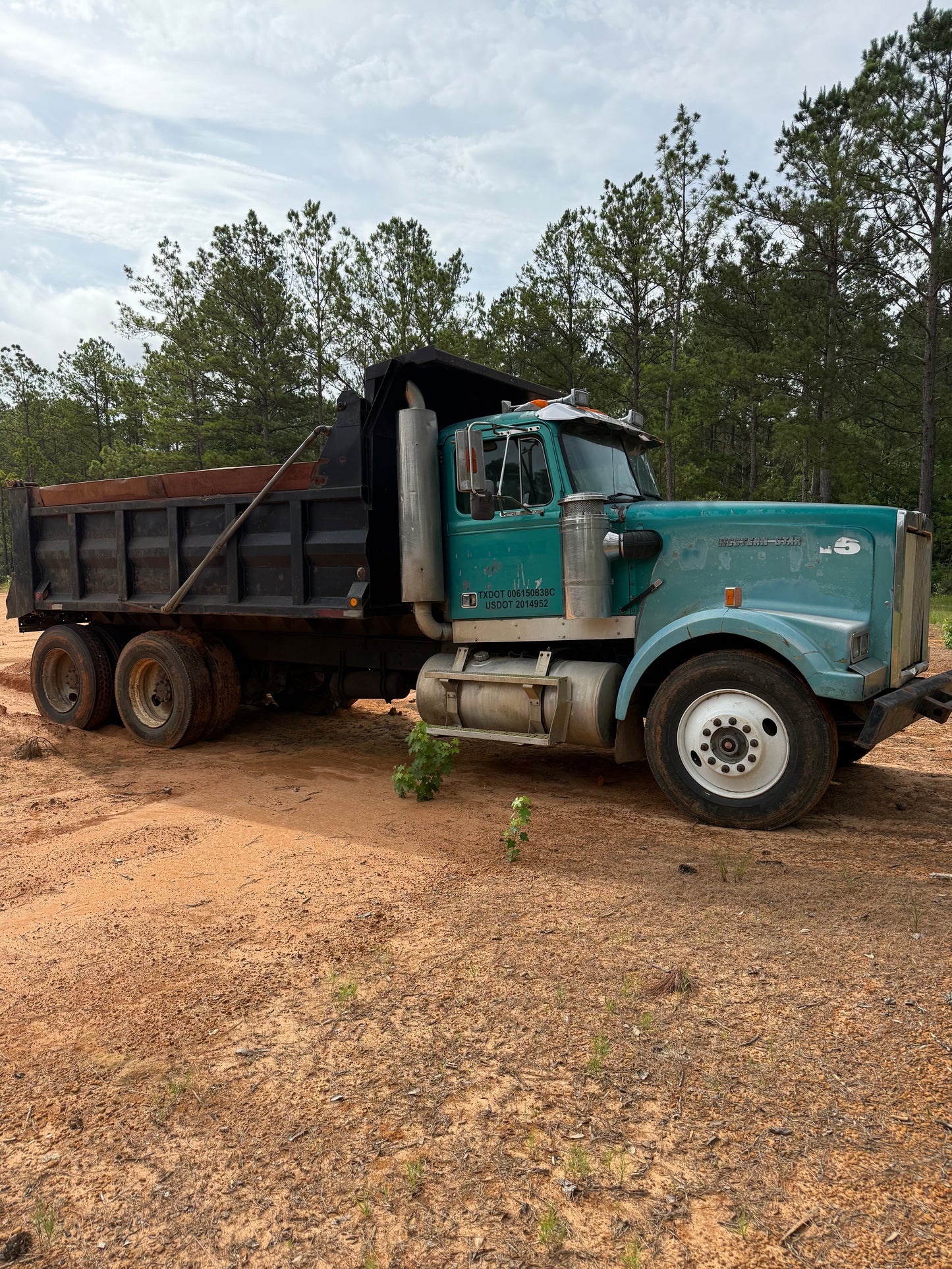 1998 Western Star 4900 Dump Truck