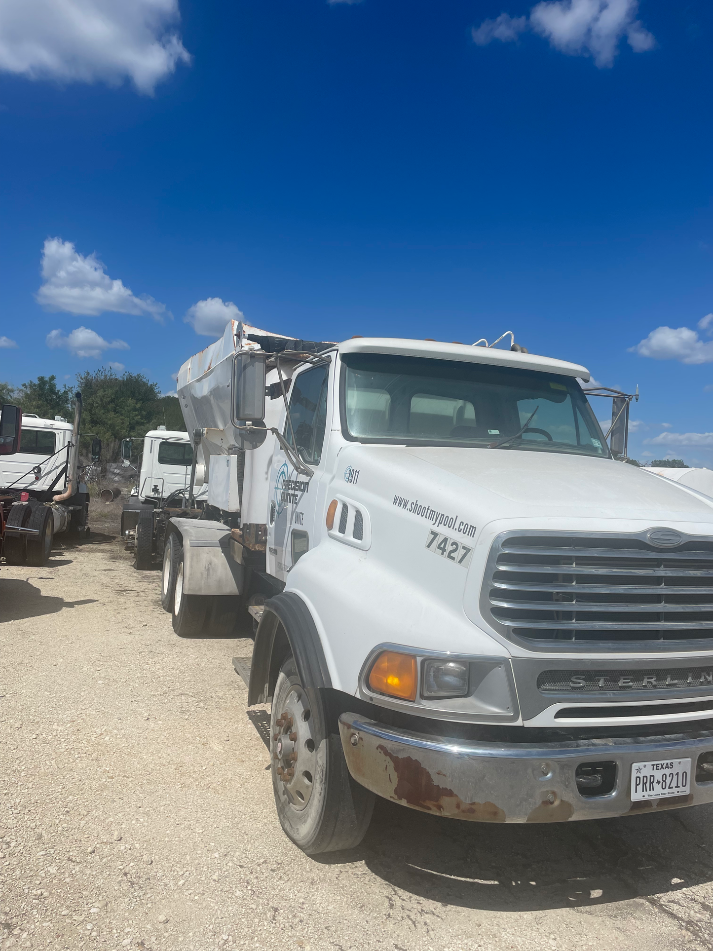 2006 Freightliner Sterling Division L9500 Series Truck With Reimer Mixer