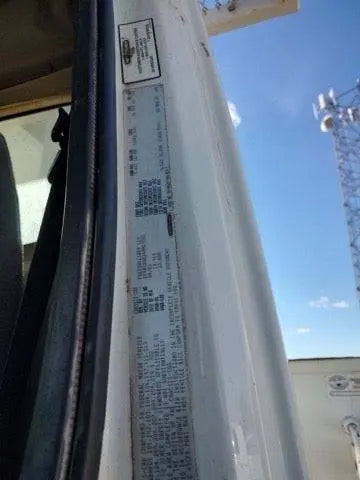 "2004 Ford Bucket Truck | Used Construction Equipment | Buy and Sell Pre-Owned Trucks"